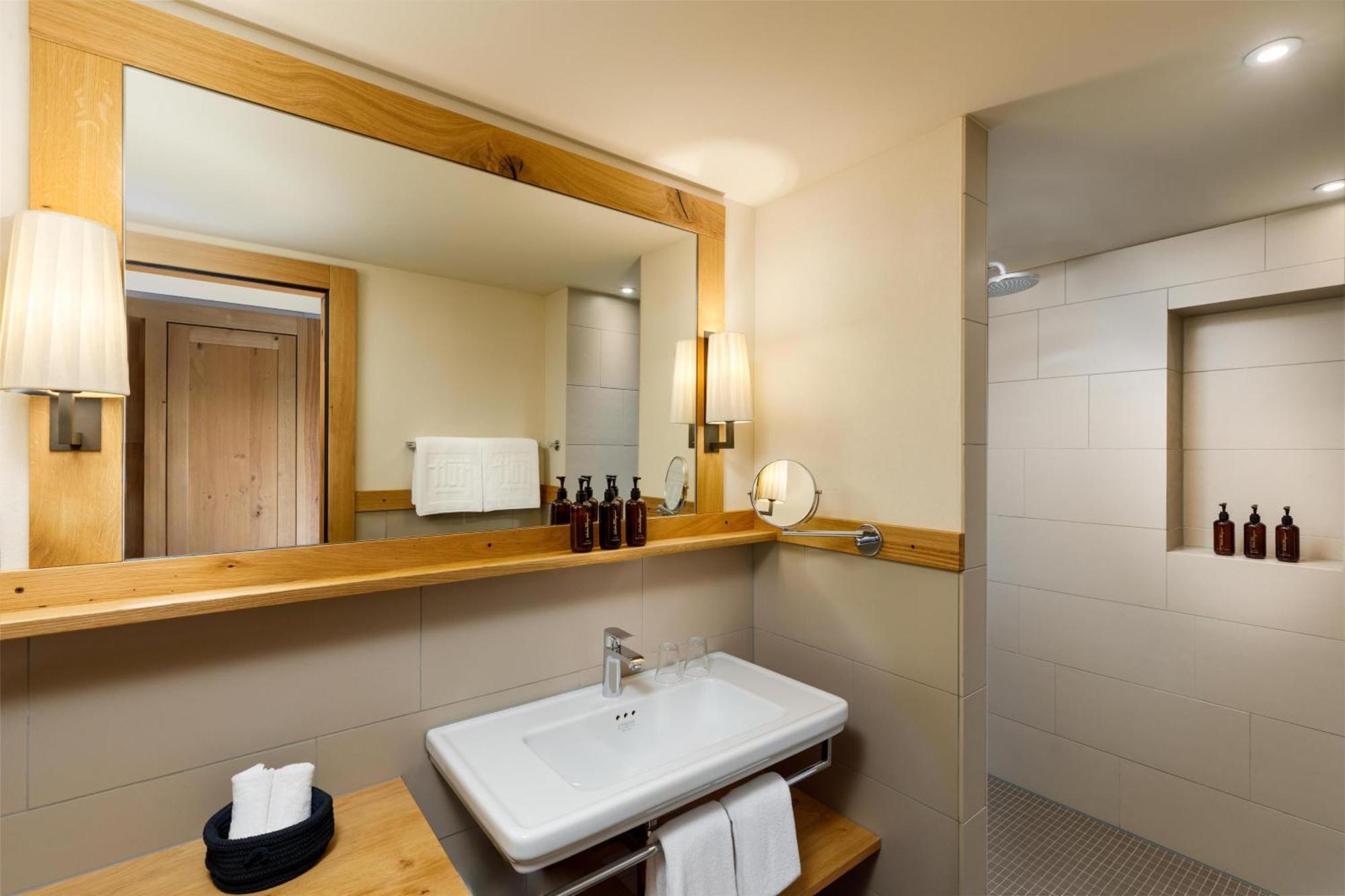 Standard Zimmer – familienfreundliche Lago Lodge